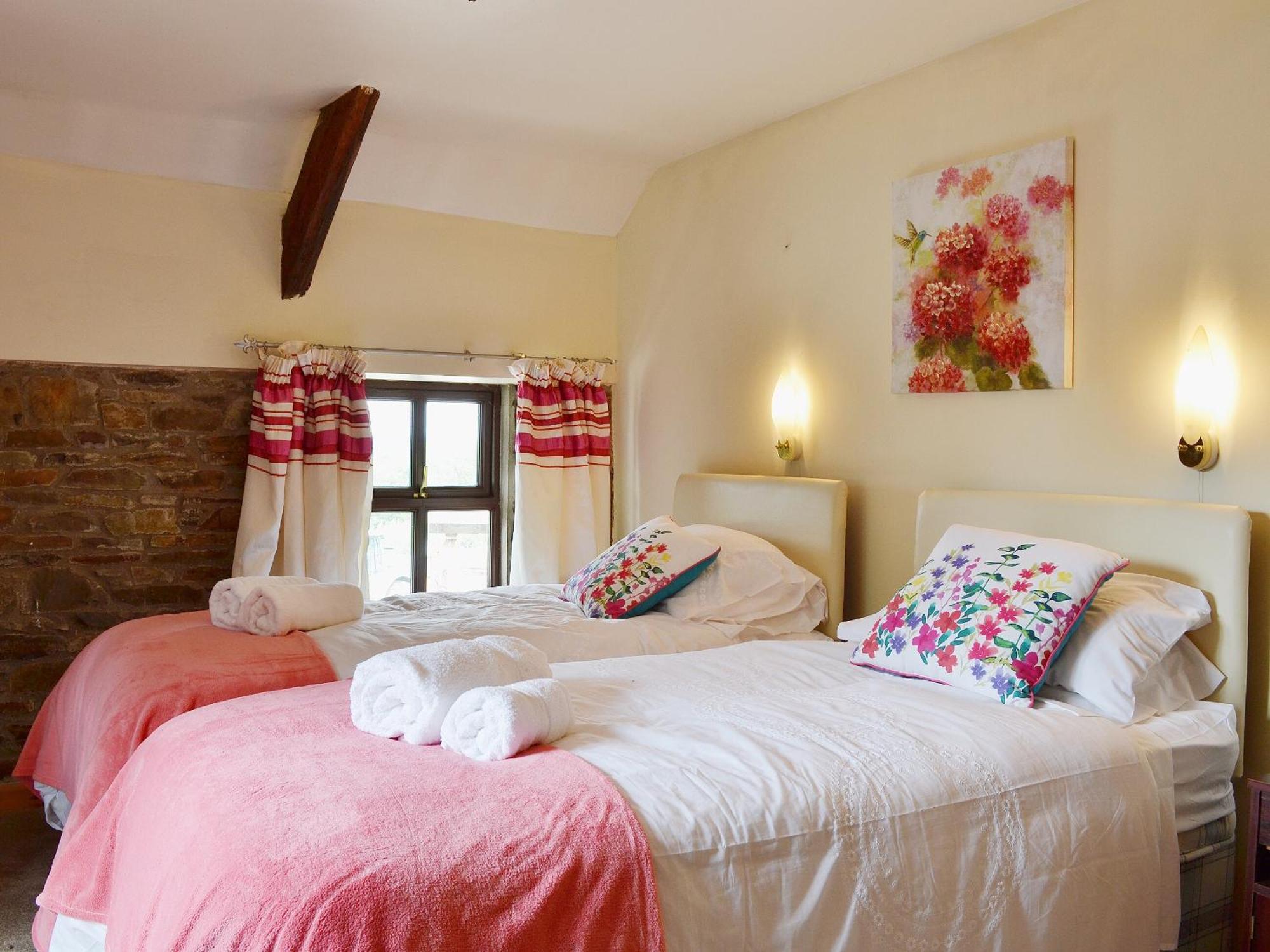 Dihewid Ty Coch Cottage מראה חיצוני תמונה